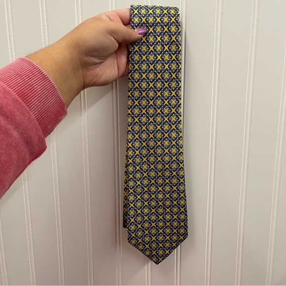 Turnbull & Asser Yellow Silk Necktie Interlocking Blue Square Print - Picture 2 of 5
